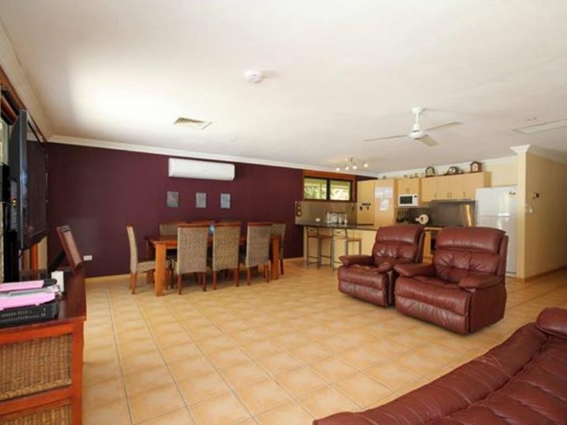 1233 Steve Irwin Drive, Beerwah, Qld 4519