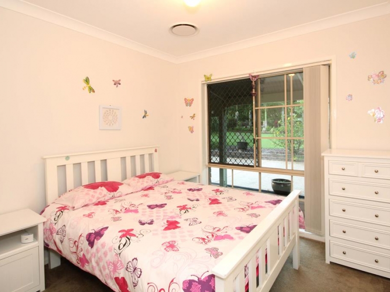 8 Mountain View Place, Glass House Mountains, Qld 4518