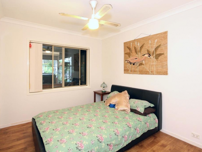 8 Mountain View Place, Glass House Mountains, Qld 4518