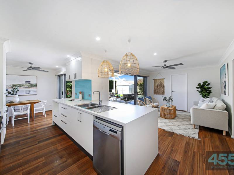 22 Verdon Street, Golden Beach, Qld 4551 Australia