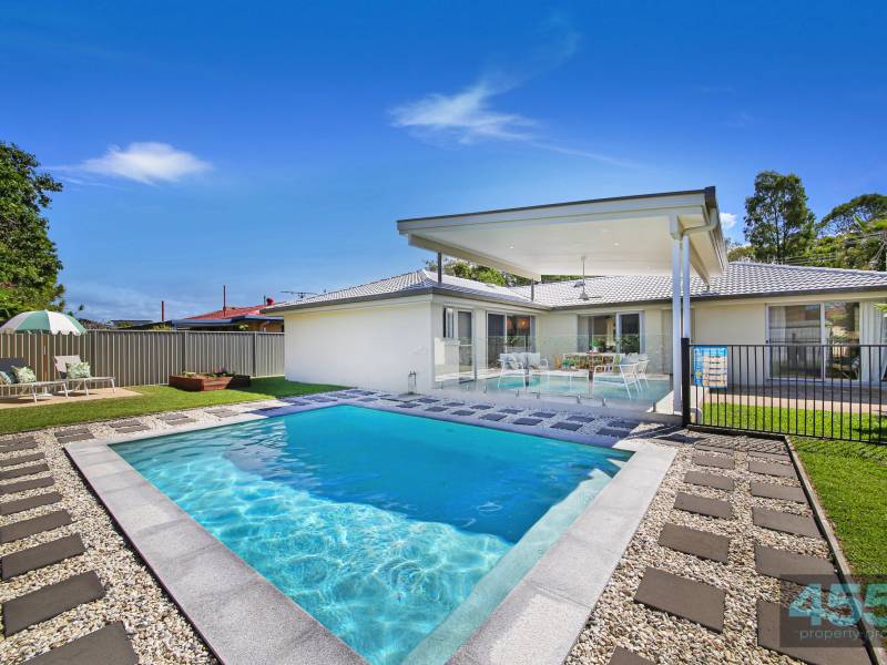 22 Verdon Street, Golden Beach, Qld 4551 Australia