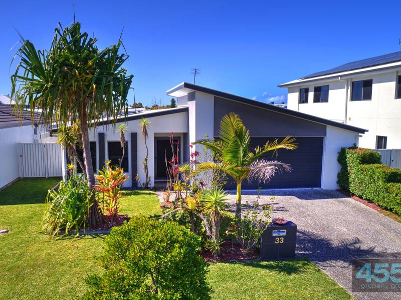 33 Marmont Street, Pelican Waters, Qld 4551 Australia