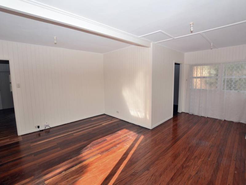 3 Cook Street, Golden Beach, Qld 4551 Australia