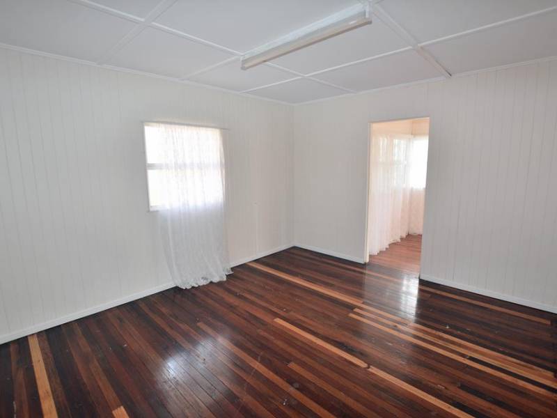 3 Cook Street, Golden Beach, Qld 4551 Australia