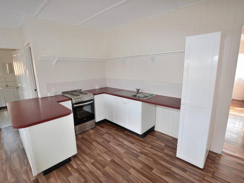 3 Cook Street, Golden Beach, Qld 4551 Australia