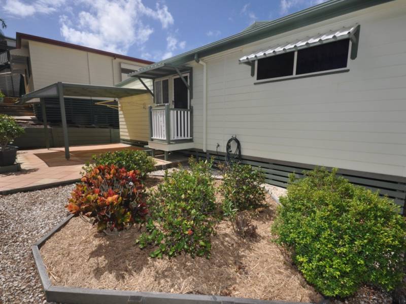 136/72 Mark Road West, Little Mountain, Qld 4551 Australia