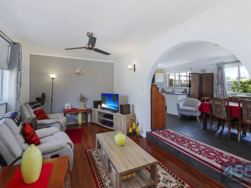 12 Collins Lane, Golden Beach, Qld 4551 Australia