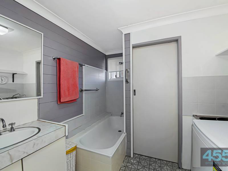 12 Collins Lane, Golden Beach, Qld 4551 Australia