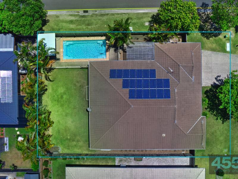 2 Griffin Crescent, Caloundra West, Qld 4551 Australia